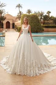Und wenn du dir noch nicht sicher bist, ob er wirklich der richtige ist, dann kann dir neben dem. Brautkleider Prinzessin Angelex Princess In Singen