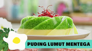 Sekilas, puding ini terlihat berwarna hijau. Resepi Puding Lumut