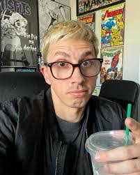 Gigi Griffin's Instagram, Twitter & Facebook