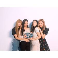 32 blackpink hd wallpapers and background images. Blackpink Wallpaper 3 2 960x960 Wallpaper Teahub Io