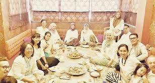 Buah yang satu ini memang paling banyak peminatnya ketika di bulan puasa. 25 Tempat Buka Puasa Dan Ngabuburit Di Jakarta Yang Asik Dan Enak Aneka Wisata