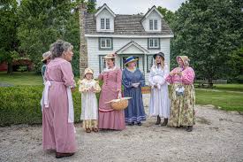 Shoal Creek Living...