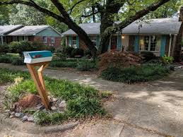 Our modern mailbox louis, wall mounted, dark bronze powder coated all aluminum, it will never rust! I Designed A Retro Looking Mailbox Post To Match Our Mid Century Modern Mailbox Cedar Is Funky To Work With Imgur