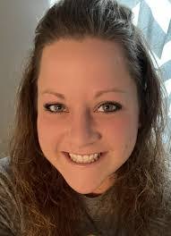 Ashley Stamper's Instagram, Twitter & Facebook