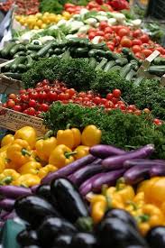Epingle Par Marcy Crist Sur Farmer S Market Nicheness Photos De Fruits Et Legumes Fruits Et Legumes Nourriture