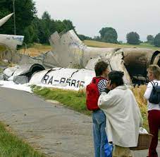 Jetzt nachrichten und spannende berichte zu flugzeugabsturz lesen! Flugzeugabsturz Von Uberlingen Silke Mulherr Erinnert Sich Welt