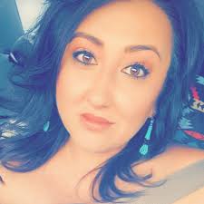 Heather Hutson (@FeatherHutson)