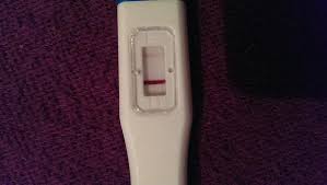 Die gängigen schwangerschaftstests, die sie in apotheke oder drogeriemarkt kaufen können, untersuchen eine urinprobe auf das. Schwangerschaftstest Positiv Dann Nachster Tag Negativ Schwangerschaft