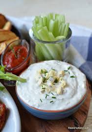 Sos De Branză Albastră Cu Mucegai Rețeta De Blue Cheese Dip La Rece Recipe Sos De Branză Mancare Branză