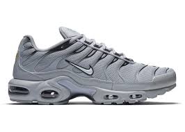 Nike Air Max Plus Wolf Grey In 2020 Nike Air Max Nike Fashion Shoes Air Max Plus