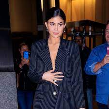 Jenner outfits kylie king kylie instagram brows freckles celebrities hair beauty without makeup kylie jenner. Kylie Jenner Reportedly Makes 1 2 Million Per Sponsored Instagram Post Read The Details Allure