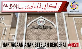 Gila dukun setubuhi ibu dan anak bergantian. Pejabat Mufti Wilayah Persekutuan Al Kafi 621 Hak Jagaan Anak Setelah Bercerai