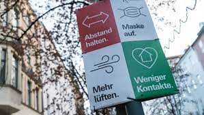 A lockdown is a restriction policy for people or community to stay where they are, usually due to specific risks to themselves or to others if they can move and interact freely. Corona Lockdown Langer Und Strenger Aber Wie Streng Br24