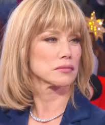 Nancy brilli si racconta a mara venier parlando della sua carriera e della sua vita privata la puntata integrale su raiplay. Vieni Da Me Nancy Brilli Ho Dato Uno Schiaffo A Paolo Virzi People