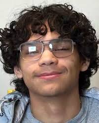 Larry Valdez's Instagram, Twitter & Facebook