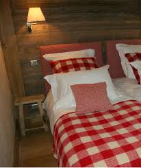 Chalet De Theophile Martine Haddouche Maison Style Chalet Deco Montagne