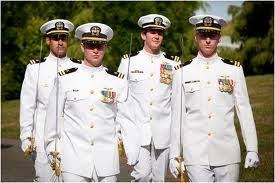 I Love The U S Naval Officer S Uniform Navy White Uniform Us Navy Uniforms Navy And White Dress