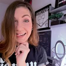 Jay Corey (@jaycoreyfox) • Instagram photos and videos