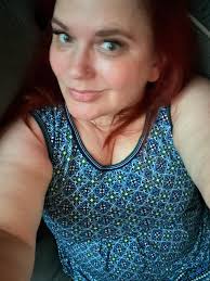 A summer's worth of a middle-aged plus-sized woman in dresses. 🖕🥰