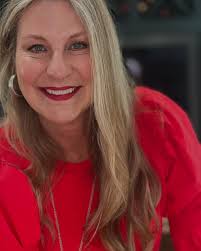 Christy Jeffries Crump 🖤 Over50 Beauty + Wellness