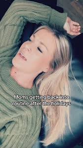 Anyone else?🥲 a little rough, but happy to be back at the grind and  excited to see what this year brings! , #momlife #brazilianwaxer  #smallbusinessowner