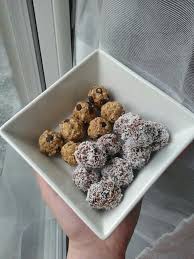 Energy Balls Choco Coco 3cas De Flocons D Avoine 1cas De Miel Cremeux 2cac De Cacao Sans Sucre 4 5cas De Miel Cremeux Pepite Chocolat Beurre De Cacahuete
