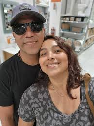 Feliz vuelta al sol 🌞 mi muñeca, somos muy afortunados de tenerte con  nosotros, llegaste a darnos lecciones de ternura y sabiduría. Que Dios y le  virgen te cuiden siempre mi amor.