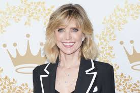 Courtney Thorne-Smith fought against wearing lingerie in movie at 17