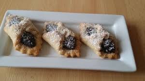 Frischkase Platzchen Mit Mohn Von Brisane Chefkoch Lebensmittel Essen Ruhrkuchen Mit Kirschen Platzchen Rezept