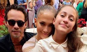 Their movie, el cantante, a biography of famed salsa singer hector lavoe, was released in august 2007. Jennifer Lopez S Daughter Emme Make Surprising Confession About Dad Marc Anthony Hello