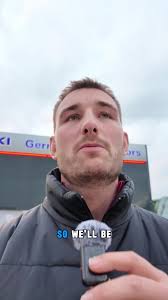 Trying to get the @TheJimnyCo Christmas meet up locked in 🎅 If you have  anything recommendations for a coffee shop around Dublin mountains with a  bit of space let me know! #dublin #jimny #suzukijimny ...