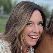 Cheryl Polselli's Instagram, Twitter & Facebook