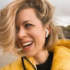 Susan Leavey's Instagram, Twitter & Facebook