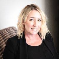 Diane Kehler's Instagram, Twitter & Facebook