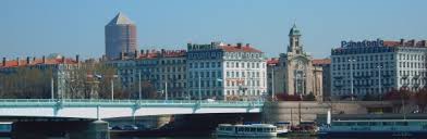 Contrat d'apprentissage ou contrat de professionnalisation ? Alternance Lyon Emploi Et Formations A Lyon