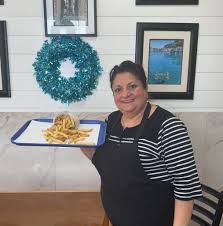 NEWS FLASH.... FREE FRIES AND A POP when buying a burger... TODAY ONLY Dec  21,22