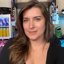 Elizabeth Blackstock (@elizablackstock) • Instagram photos and videos