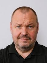 Mitarbeiterheft_Aktualisiert_März 2023.indd