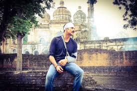 Jolly Llb 2 Vs Airlift Vs Rustom Vs Housefull 3 Collection Comparison Arshad warsi was disappointed after losing to akshay kumar in a sequel and was vocal about it. indicine