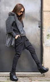 Part lighting fixture and part decorative accent, floor lamps like this piece are great options for rounding out your space with a punch of style. Kelly Tierney Kellyt45 Profile Pinterest