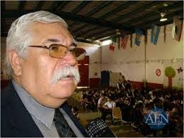 Leticia Ley's Instagram, Twitter & Facebook