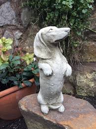 Stone Dachshund Sausage Dog Garden Ornament Statue Amazon Co Uk Garden Outdoors Dog Garden Dachshund Dachshund Dog