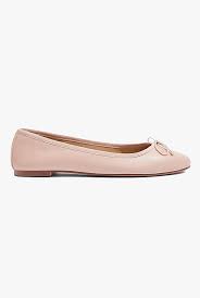 Die städtecastings fanden im august und anfang september 2020 statt. Claudia Ballet Flats