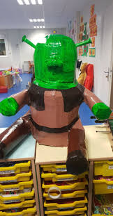 Activite Manuelle Shrek En 3 Dimensions Shrek Activite Manuelle Animaux Activite Manuelle