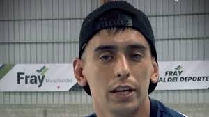 Robles con clases en La Carrera