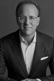 Stéphane de la Faverie named president and CEO of Estée Lauder Companies |  Vogue Business