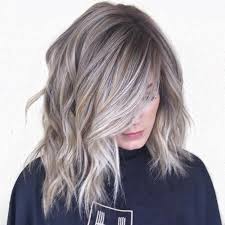 60 shades of grey silver and white highlights for eternal youth graue blonde haare aschblonde haare blondgraue haare
