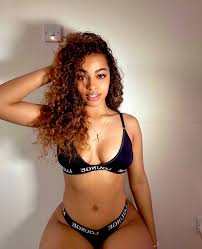 Jordan Hersey - Free pics, galleries & more at Babepedia