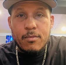 Kendra Sousa's Instagram, Twitter & Facebook