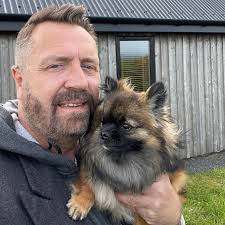 Paws along the Thames